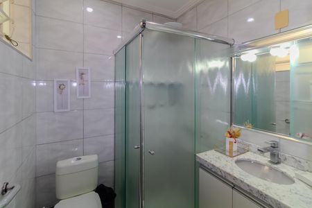 Casa para alugar com 230m², 3 quartos e 3 vagasBanheiro 1