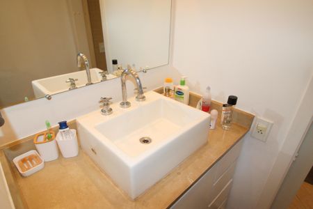 Apartamento para alugar com 70m², 1 quarto e 1 vagaBanheiro