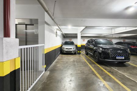 Apartamento para alugar com 130m², 3 quartos e 2 vagasGaragem