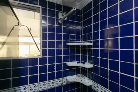 Apartamento para alugar com 57m², 2 quartos e 2 vagas Apartamento para alugar com 57m², 2 quartos e 2 vagasBanheiro