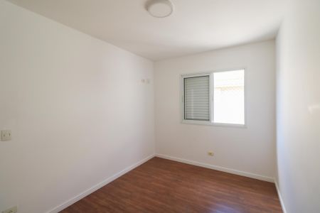 Apartamento para alugar com 67m², 2 quartos e 2 vagasQuarto