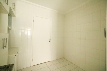 Apartamento para alugar com 67m², 2 quartos e 2 vagasCozinha