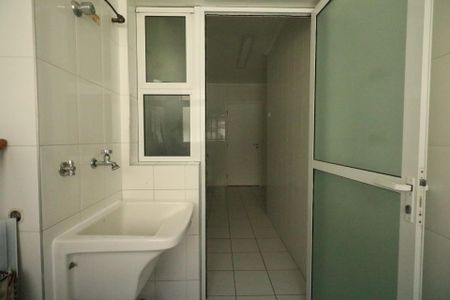 Apartamento para alugar com 67m², 2 quartos e 2 vagasÁrea de Serviço