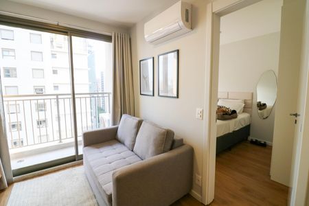 Sala / Cozinha de kitnet/studio à venda com 1 quarto, 32m² em Campo Belo, São Paulo