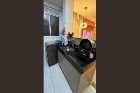 Cozinha de apartamento à venda com 2 quartos, 40m² em Tres Barras, Contagem