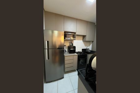 Cozinha de apartamento à venda com 2 quartos, 40m² em Tres Barras, Contagem