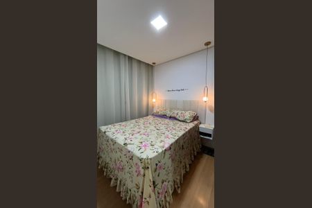 Quarto de apartamento à venda com 2 quartos, 40m² em Tres Barras, Contagem