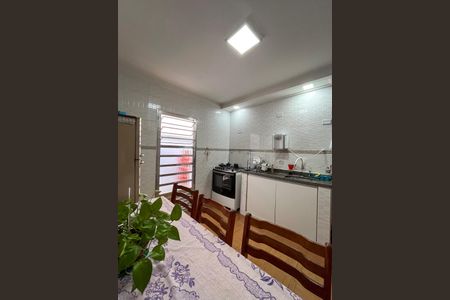 Casa à venda com 110m², 2 quartos e 2 vagasCozinha 2