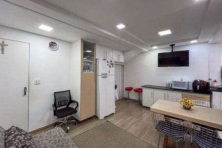 Casa à venda com 110m², 2 quartos e 2 vagasSala 1