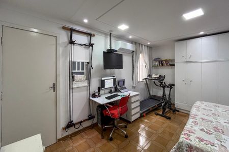 Casa à venda com 110m², 2 quartos e 2 vagasSuite