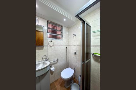 Casa à venda com 110m², 2 quartos e 2 vagasBanheiro 2