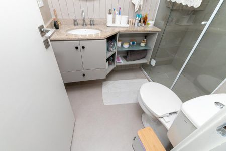 Apartamento à venda com 80m², 2 quartos e 1 vagaBanheiro da Suíte 1