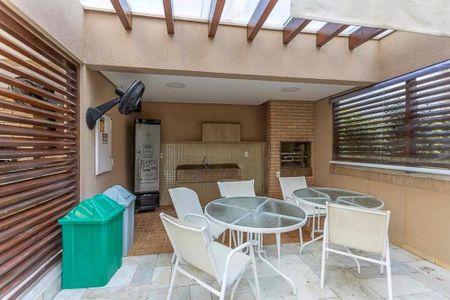 Apartamento à venda com 80m², 2 quartos e 1 vagaÁrea comum - Churrasqueira