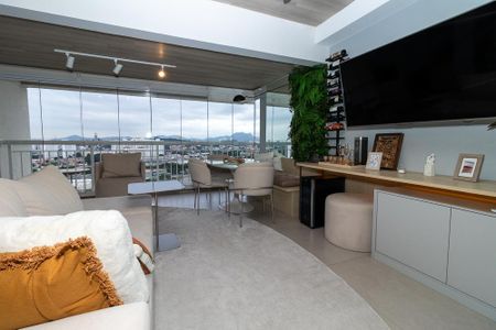Apartamento à venda com 80m², 2 quartos e 1 vagaSala