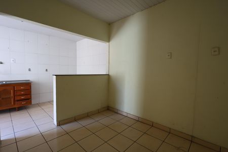 Casa à venda com 290m², 6 quartos e 2 vagascasa 2 - sala