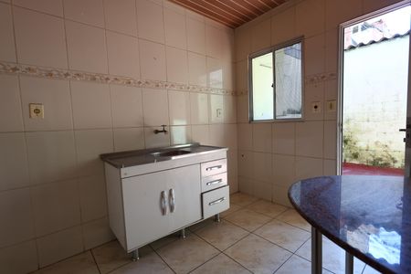 Casa à venda com 290m², 6 quartos e 2 vagascasa 3 - cozinha