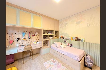 Casa de condomínio à venda com 329m², 3 quartos e 3 vagasSuíte 2