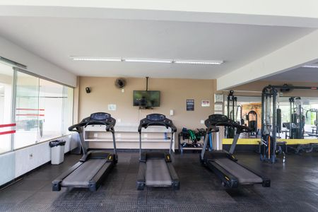 Casa de condomínio à venda com 240m², 3 quartos e 1 vagaÁrea comum - Academia