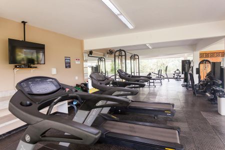 Casa de condomínio à venda com 240m², 3 quartos e 1 vagaÁrea comum - Academia