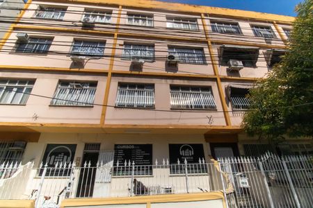 Apartamento à venda com 74m², 2 quartos e sem vagaFachada