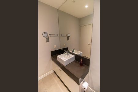 Apartamento à venda com 74m², 2 quartos e sem vagaBanheiro