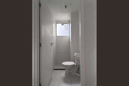 Banheiro de apartamento à venda com 2 quartos, 47m² em Jardim Boa Vista (Zona Oeste), Osasco