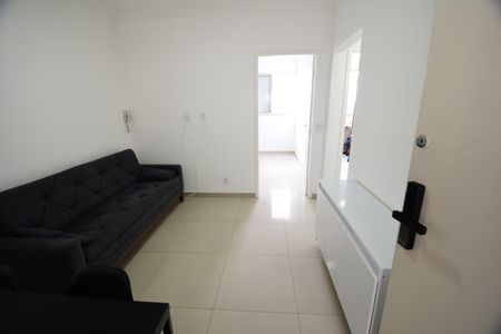 Sala de apartamento para alugar com 1 quarto, 40m² em Centro, Campinas