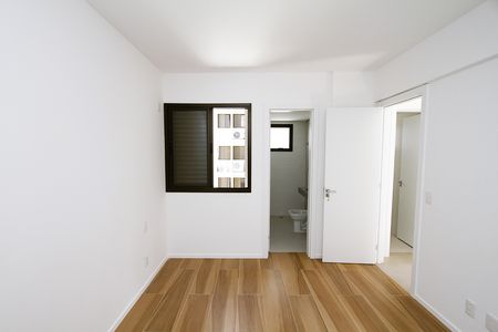 Apartamento à venda com 70m², 3 quartos e 2 vagasQuarto 3 - Suíte