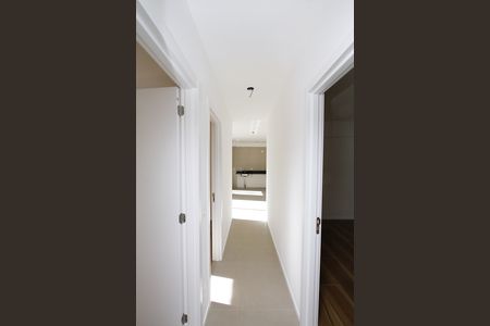 Apartamento à venda com 70m², 3 quartos e 2 vagasCorredor