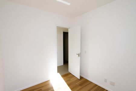 Apartamento à venda com 70m², 3 quartos e 2 vagasQuarto 2