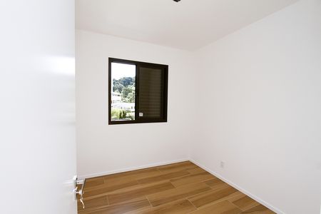 Apartamento à venda com 70m², 3 quartos e 2 vagasQuarto 2
