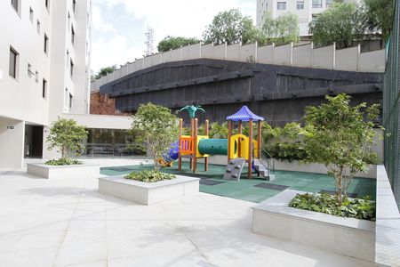 Apartamento à venda com 70m², 3 quartos e 2 vagasÁrea comum - Playground