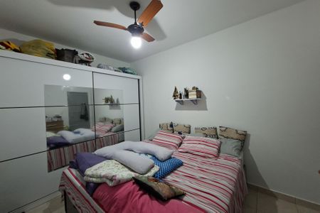Casa para alugar com 144m², 4 quartos e 5 vagas Casa para alugar com 144m², 4 quartos e 5 vagasQuarto