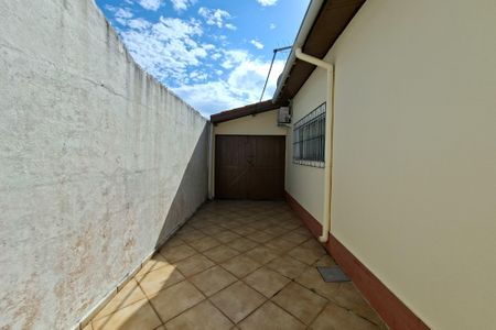 Casa para alugar com 144m², 4 quartos e 5 vagas Casa para alugar com 144m², 4 quartos e 5 vagasGaragem
