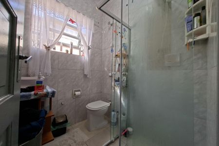 Casa para alugar com 144m², 4 quartos e 5 vagas Casa para alugar com 144m², 4 quartos e 5 vagasBanheiro