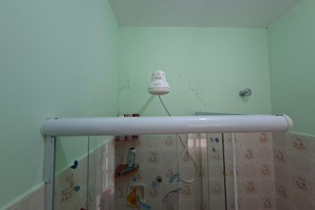 Casa para alugar com 144m², 4 quartos e 5 vagas Casa para alugar com 144m², 4 quartos e 5 vagasBanheiro da suite