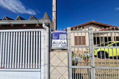 Casa para alugar com 144m², 4 quartos e 5 vagas Casa para alugar com 144m², 4 quartos e 5 vagasPlaca