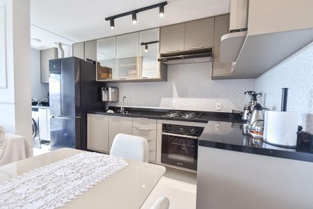 Apartamento à venda com 55m², 2 quartos e 1 vagaCozinha