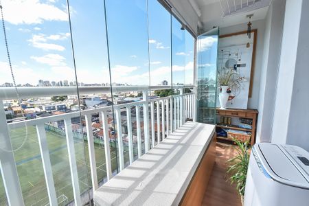 Apartamento à venda com 55m², 2 quartos e 1 vagaVaranda