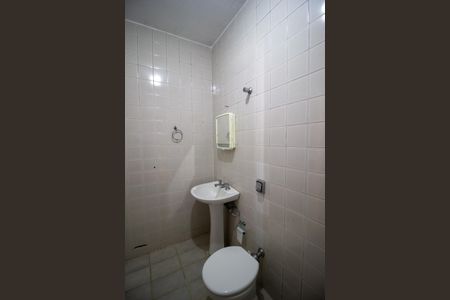 Casa para alugar com 112m², 2 quartos e 4 vagas Casa para alugar com 112m², 2 quartos e 4 vagasBanheiro da Suíte