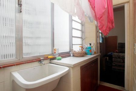 Apartamento à venda com 208m², 3 quartos e 1 vagaÁrea de Serviço + Despensa