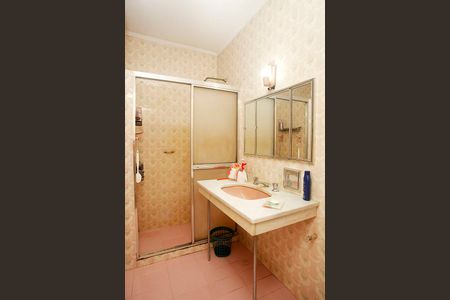 Apartamento à venda com 208m², 3 quartos e 1 vagaBanheiro 2