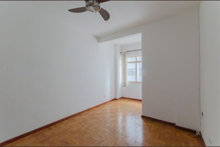 Studio para alugar com 30m², 1 quarto e sem vaga Studio para alugar com 30m², 1 quarto e sem vagaSala/Quarto