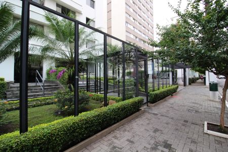 Apartamento para alugar com 70m², 1 quarto e 1 vaga Apartamento para alugar com 70m², 1 quarto e 1 vagaFachada