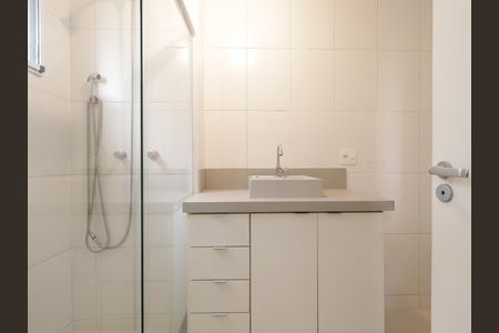 Banheiro da Suíte de apartamento à venda com 2 quartos, 85m² em Jardim Caboré, São Paulo