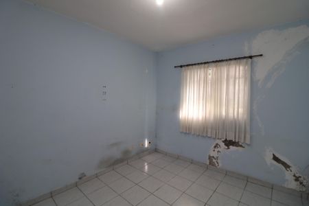 Sala de casa para alugar com 1 quarto, 60m² em Parque Santa Madalena, São Paulo