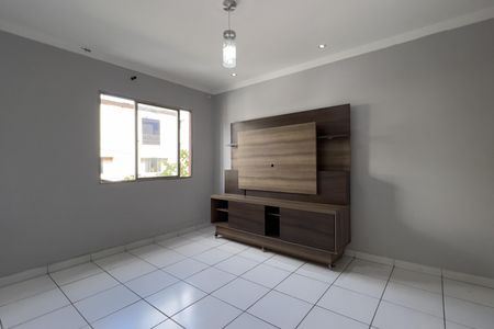 Apartamento para alugar com 84m², 2 quartos e 1 vagaSala