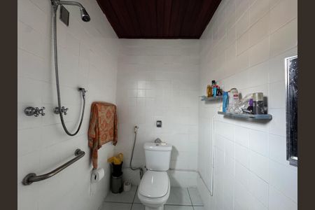 Banheiro da Suíte 1 de casa para alugar com 5 quartos, 350m² em Vila Campesina, Osasco