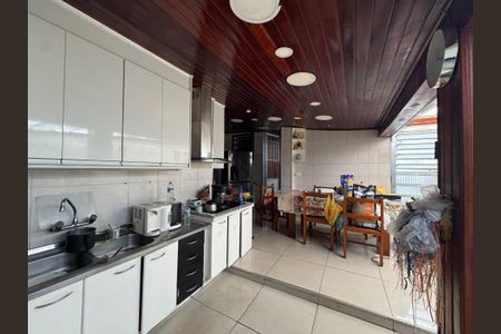 Cozinha de casa para alugar com 5 quartos, 350m² em Vila Campesina, Osasco