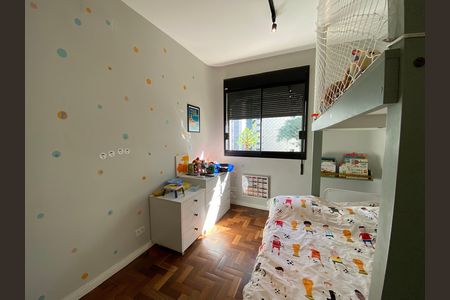 Apartamento à venda com 136m², 3 quartos e 2 vagas